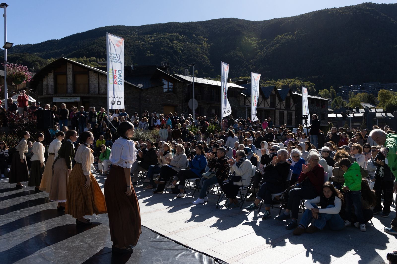 Notícies Contradans